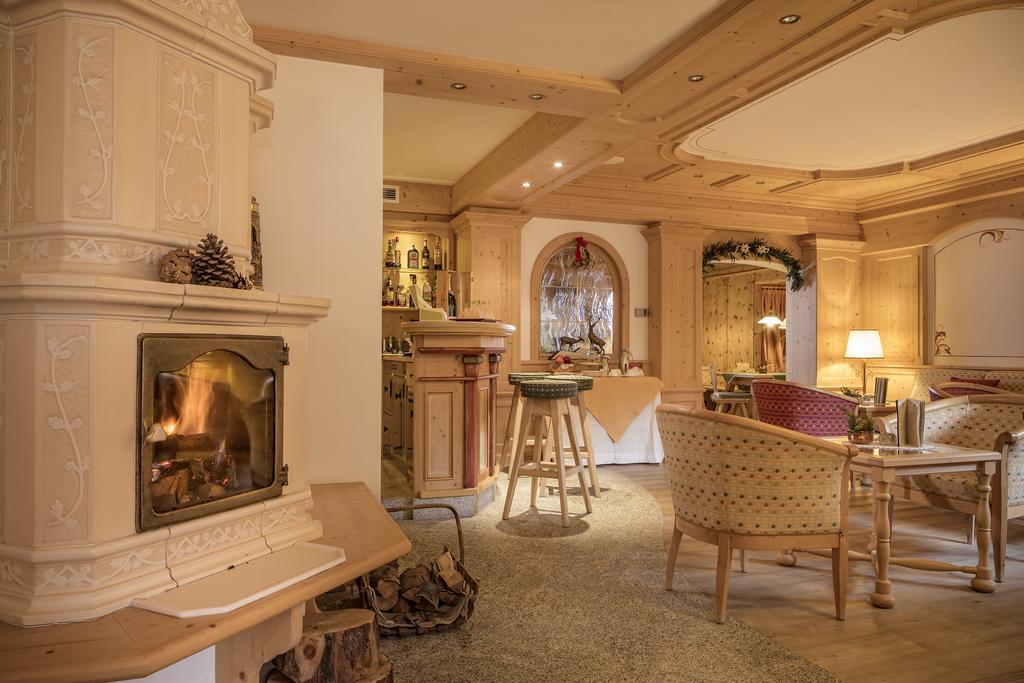 Hotel Chalet Del Sogno Madonna di Campiglio Ngoại thất bức ảnh