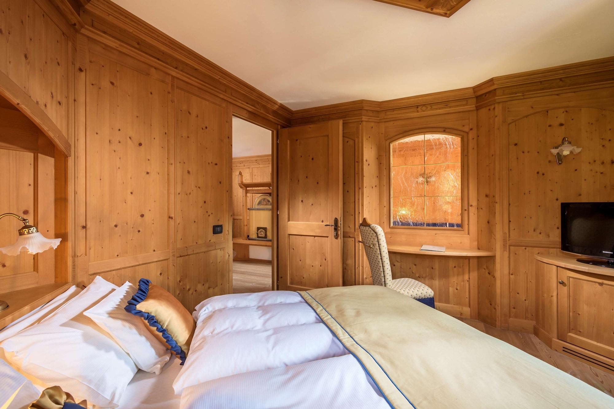 Hotel Chalet Del Sogno Madonna di Campiglio Ngoại thất bức ảnh