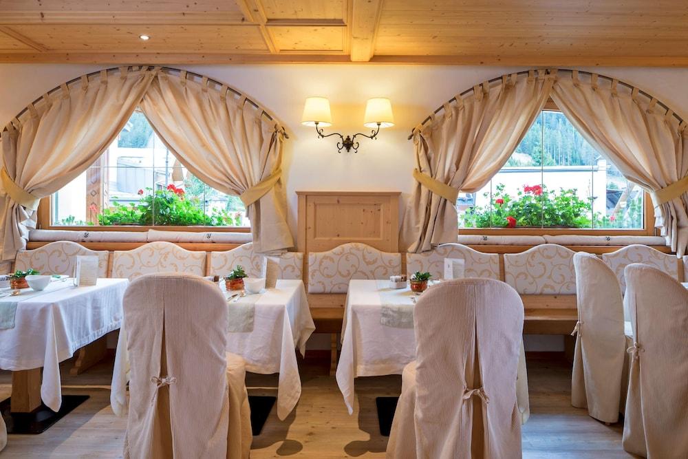Hotel Chalet Del Sogno Madonna di Campiglio Ngoại thất bức ảnh